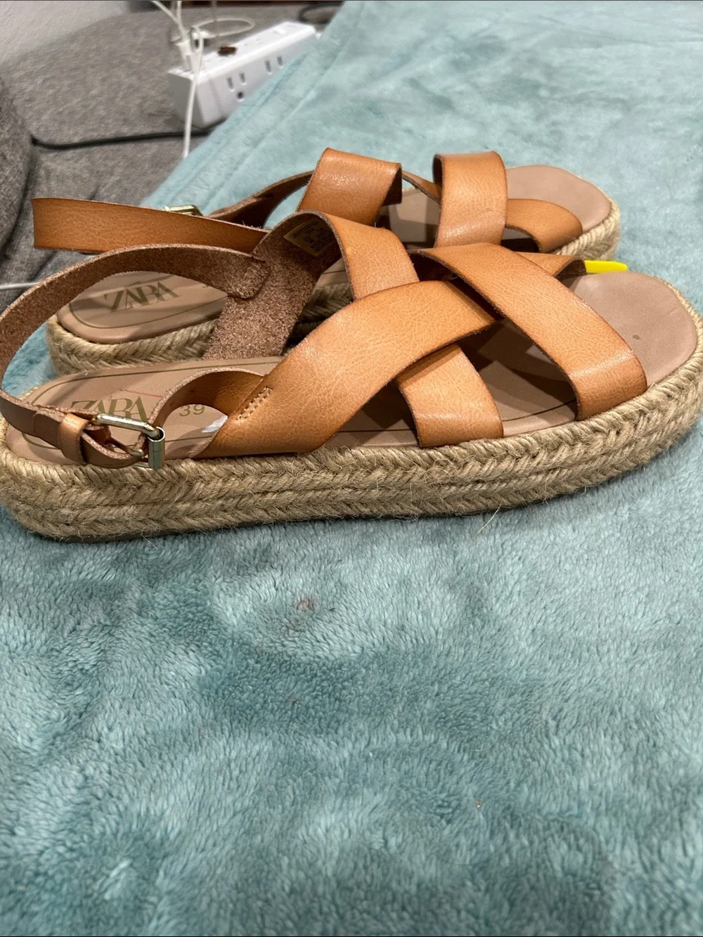 ZARA Tan Cross-Strap Espadrille Sandals - Picture 2 of 10